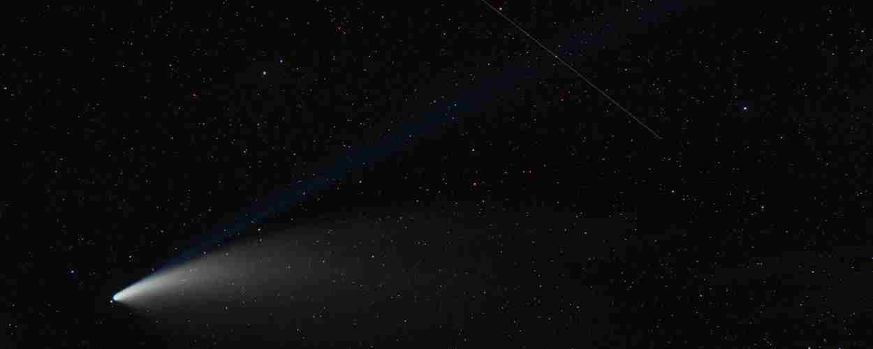 La ISS y el cometa Neowise desde Sad Hill